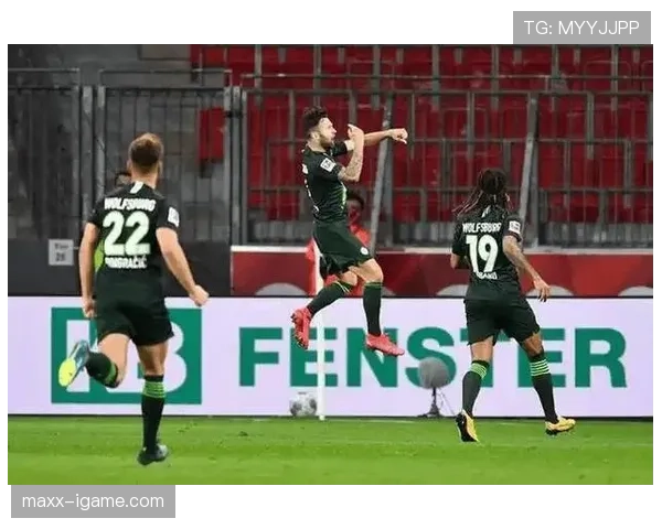 德甲阵容优化成效显著,球队实力跃升引热议 德甲阵容优化成效显著,球队实力跃升引热议