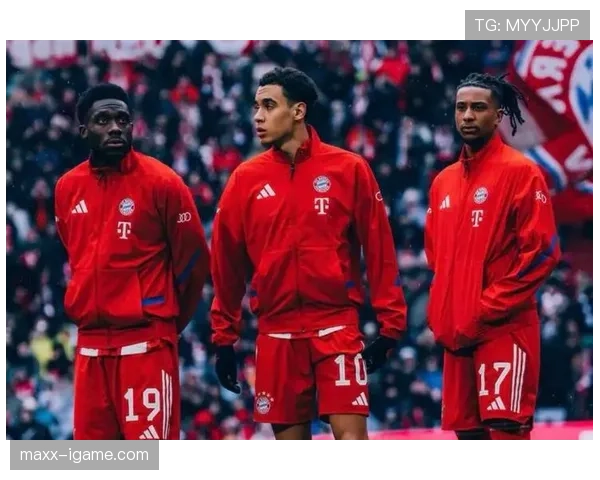 拜仁危机：阵容老化暴露豪门短板，战术依赖能否支撑新赛季争冠？